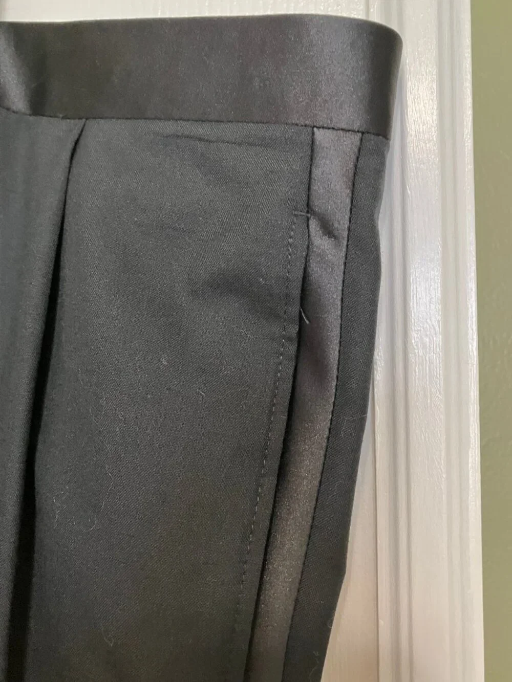 Jones New York mens tuxedo